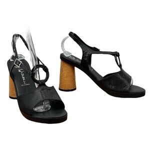 Jeffrey Campbell Funky Sandal Spiral SZ 9 Women’s Black 70s Leather Ridged Heel